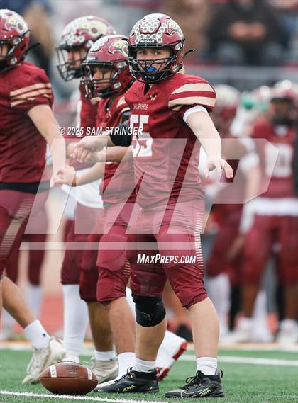 Thumbnail 2 in Calaveras vs. Linden (CIF SJS D7 Final) photogallery.