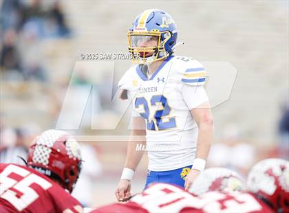 Thumbnail 2 in Calaveras vs. Linden (CIF SJS D7 Final) photogallery.