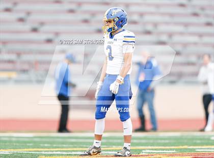 Thumbnail 1 in Calaveras vs. Linden (CIF SJS D7 Final) photogallery.