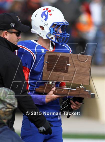 Thumbnail 3 in Spearville vs. Hanover (KSHSAA 8-Man Division I Final) photogallery.