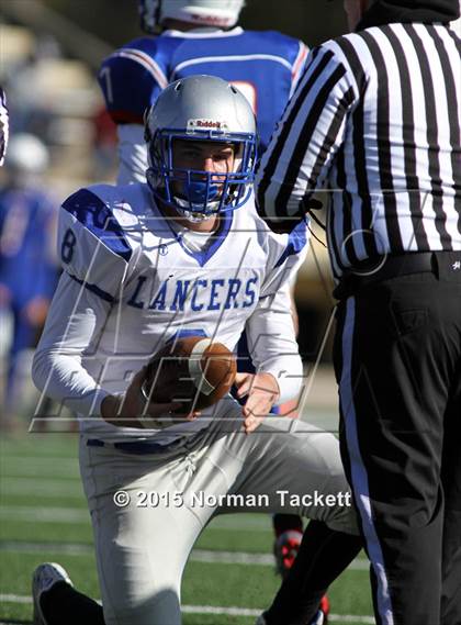Thumbnail 1 in Spearville vs. Hanover (KSHSAA 8-Man Division I Final) photogallery.