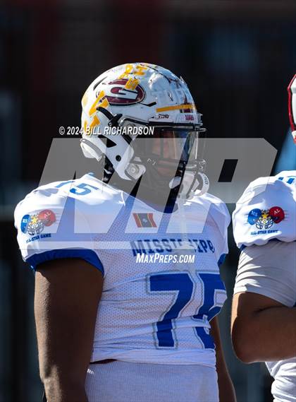 Thumbnail 2 in Mississippi vs Alabama All-Star Game photogallery.