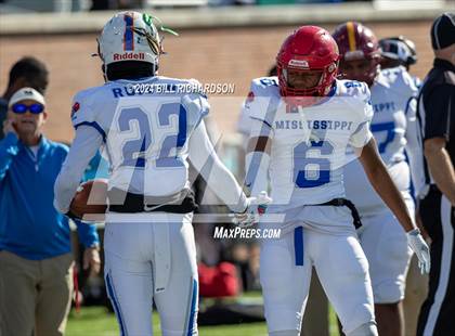 Thumbnail 2 in Mississippi vs Alabama All-Star Game photogallery.