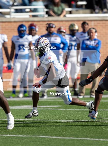 Thumbnail 3 in Mississippi vs Alabama All-Star Game photogallery.