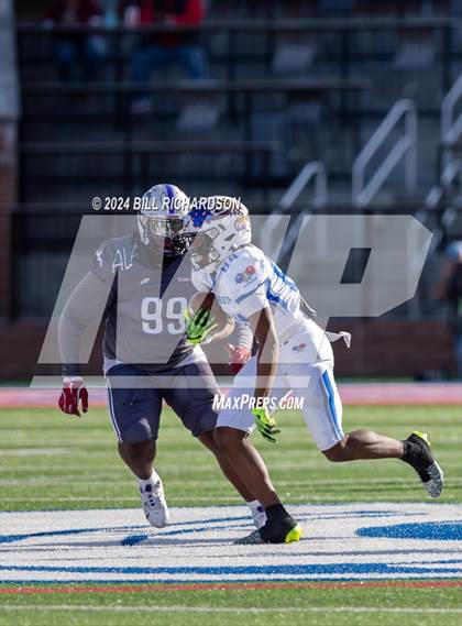 Thumbnail 2 in Mississippi vs Alabama All-Star Game photogallery.