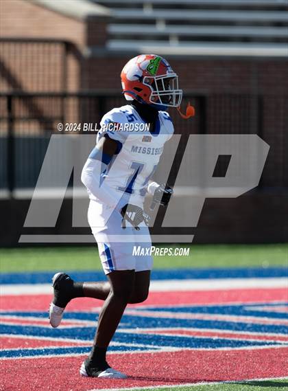 Thumbnail 1 in Mississippi vs Alabama All-Star Game photogallery.