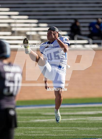 Thumbnail 3 in Mississippi vs Alabama All-Star Game photogallery.