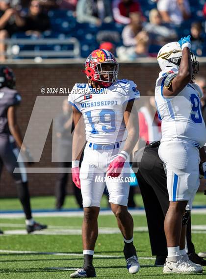 Thumbnail 2 in Mississippi vs Alabama All-Star Game photogallery.