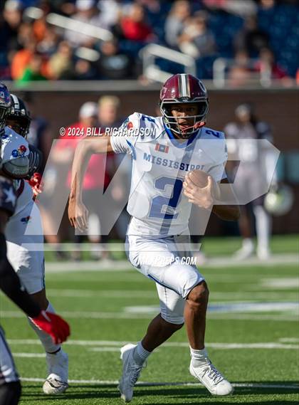 Thumbnail 1 in Mississippi vs Alabama All-Star Game photogallery.