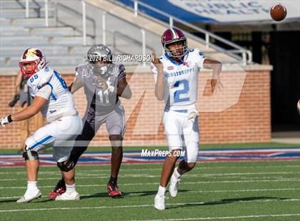 Thumbnail 1 in Mississippi vs Alabama All-Star Game photogallery.