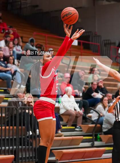 Thumbnail 1 in Center Grove @ Danville (Hendricks County Hoopfest) photogallery.