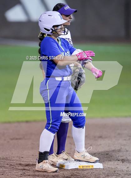 Thumbnail 1 in Queen Creek vs. Xavier College Prep (AIA 6A Final) photogallery.