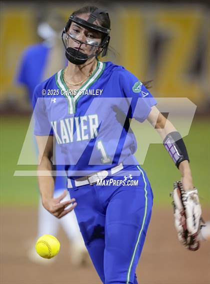 Thumbnail 3 in Queen Creek vs. Xavier College Prep (AIA 6A Final) photogallery.