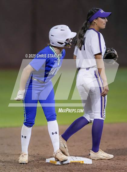 Thumbnail 1 in Queen Creek vs. Xavier College Prep (AIA 6A Final) photogallery.
