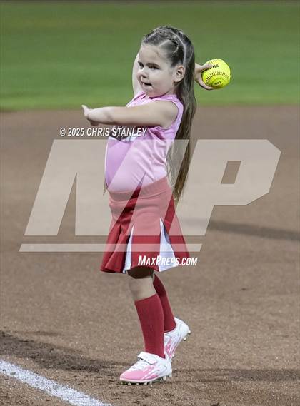 Thumbnail 3 in Queen Creek vs. Xavier College Prep (AIA 6A Final) photogallery.