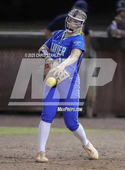 Thumbnail 2 in Queen Creek vs. Xavier College Prep (AIA 6A Final) photogallery.