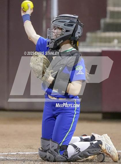Thumbnail 2 in Queen Creek vs. Xavier College Prep (AIA 6A Final) photogallery.