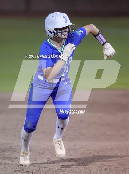 Thumbnail 1 in Queen Creek vs. Xavier College Prep (AIA 6A Final) photogallery.