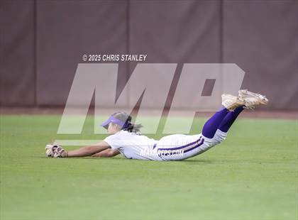 Thumbnail 2 in Queen Creek vs. Xavier College Prep (AIA 6A Final) photogallery.