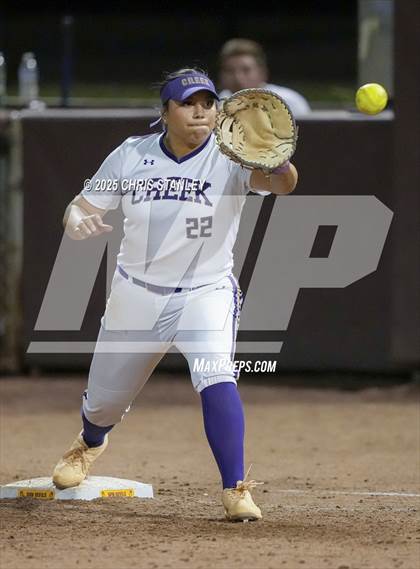 Thumbnail 3 in Queen Creek vs. Xavier College Prep (AIA 6A Final) photogallery.