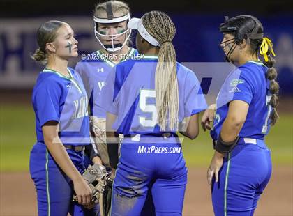 Thumbnail 2 in Queen Creek vs. Xavier College Prep (AIA 6A Final) photogallery.