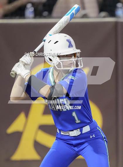 Thumbnail 1 in Queen Creek vs. Xavier College Prep (AIA 6A Final) photogallery.