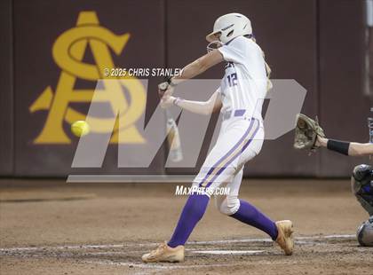 Thumbnail 2 in Queen Creek vs. Xavier College Prep (AIA 6A Final) photogallery.