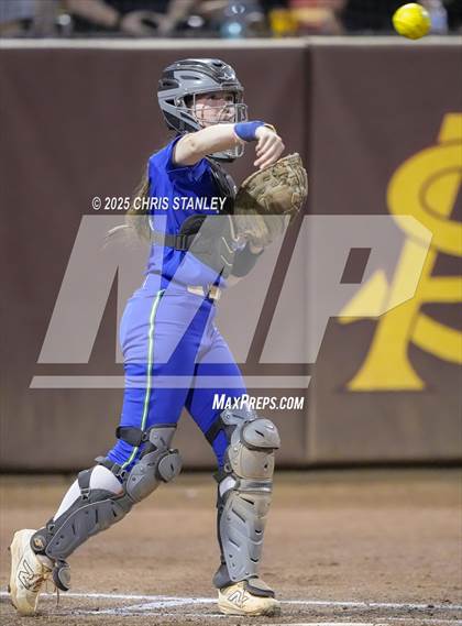 Thumbnail 1 in Queen Creek vs. Xavier College Prep (AIA 6A Final) photogallery.