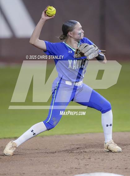 Thumbnail 2 in Queen Creek vs. Xavier College Prep (AIA 6A Final) photogallery.