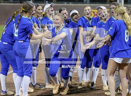 Thumbnail 3 in Queen Creek vs. Xavier College Prep (AIA 6A Final) photogallery.