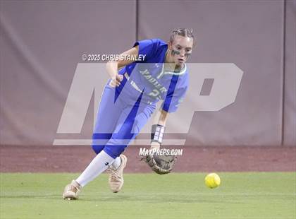 Thumbnail 1 in Queen Creek vs. Xavier College Prep (AIA 6A Final) photogallery.