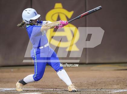 Thumbnail 1 in Queen Creek vs. Xavier College Prep (AIA 6A Final) photogallery.