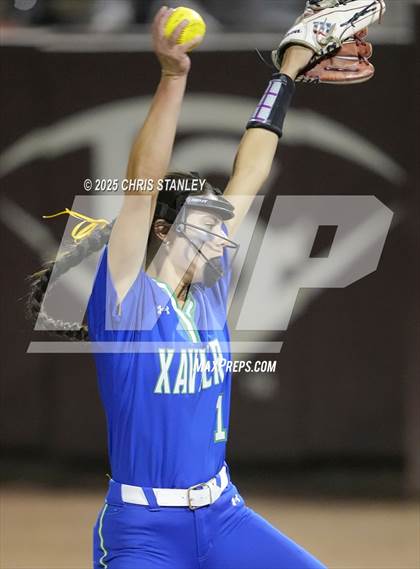 Thumbnail 2 in Queen Creek vs. Xavier College Prep (AIA 6A Final) photogallery.