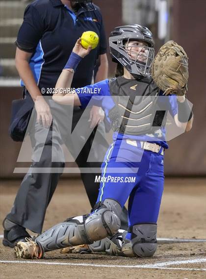 Thumbnail 2 in Queen Creek vs. Xavier College Prep (AIA 6A Final) photogallery.