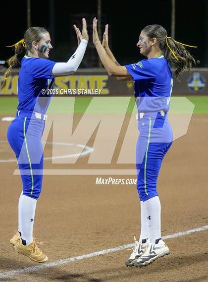 Thumbnail 2 in Queen Creek vs. Xavier College Prep (AIA 6A Final) photogallery.