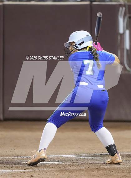 Thumbnail 3 in Queen Creek vs. Xavier College Prep (AIA 6A Final) photogallery.