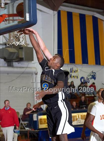 Thumbnail 1 in Jesuit vs Newark Memorial (Gridley Invitational) photogallery.