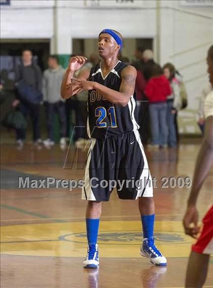 Thumbnail 2 in Jesuit vs Newark Memorial (Gridley Invitational) photogallery.