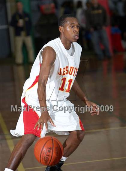 Thumbnail 2 in Jesuit vs Newark Memorial (Gridley Invitational) photogallery.
