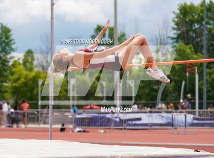 Thumbnail 2 in NYSPHSAA Outdoor Track & Field Championships (High Jump) photogallery.