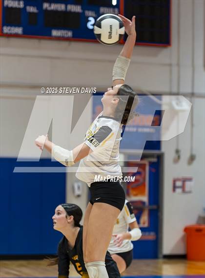 Thumbnail 1 in Xavier College Prep vs. Saguaro (Westwood TOC) photogallery.