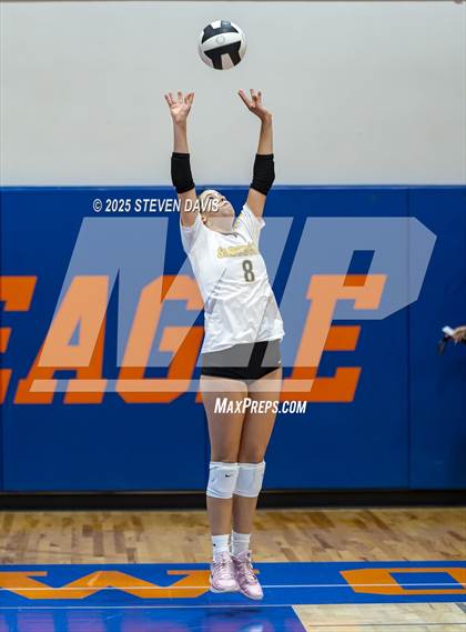 Thumbnail 3 in Xavier College Prep vs. Saguaro (Westwood TOC) photogallery.