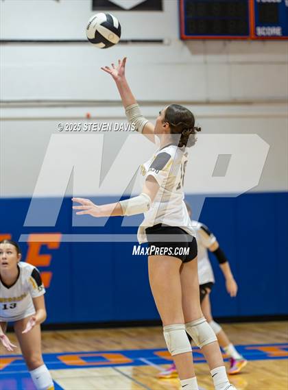 Thumbnail 1 in Xavier College Prep vs. Saguaro (Westwood TOC) photogallery.