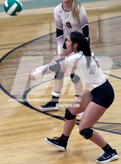 Thumbnail 3 in Bangs vs Millsap (Dublin Tournament) photogallery.