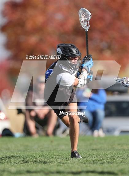 Thumbnail 3 in Grandview vs Resurrection Christian (Mile High Harvest) photogallery.