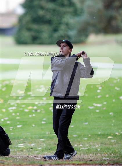 Thumbnail 2 in Kentlake @ Kentwood photogallery.