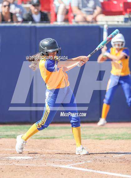 Thumbnail 1 in Exeter vs. Coalinga (CIF D4 Final) photogallery.