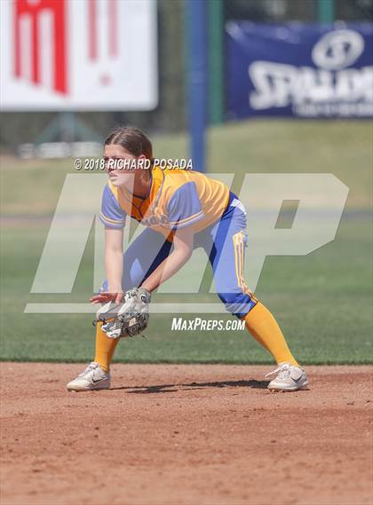 Thumbnail 2 in Exeter vs. Coalinga (CIF D4 Final) photogallery.