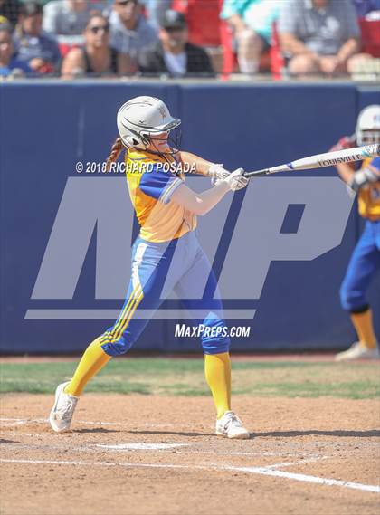 Thumbnail 1 in Exeter vs. Coalinga (CIF D4 Final) photogallery.