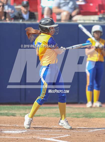 Thumbnail 2 in Exeter vs. Coalinga (CIF D4 Final) photogallery.